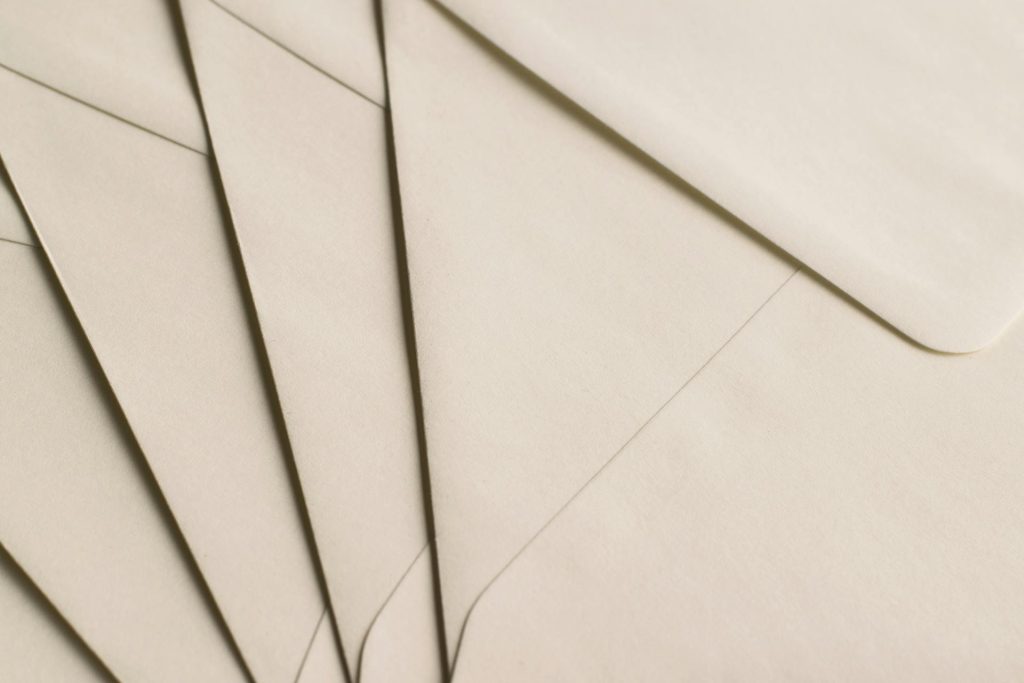 enveloppes en papier